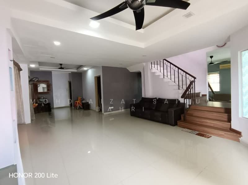 Bungalow for Sale in Nilai (Negeri Sembilan) - Mohd Aizat Saiful Bahri - Living Room - PropertyGuru.com.my