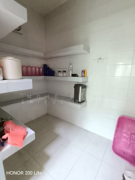 Bungalow for Sale in Nilai (Negeri Sembilan) - Mohd Aizat Saiful Bahri - Kitchen - PropertyGuru.com.my