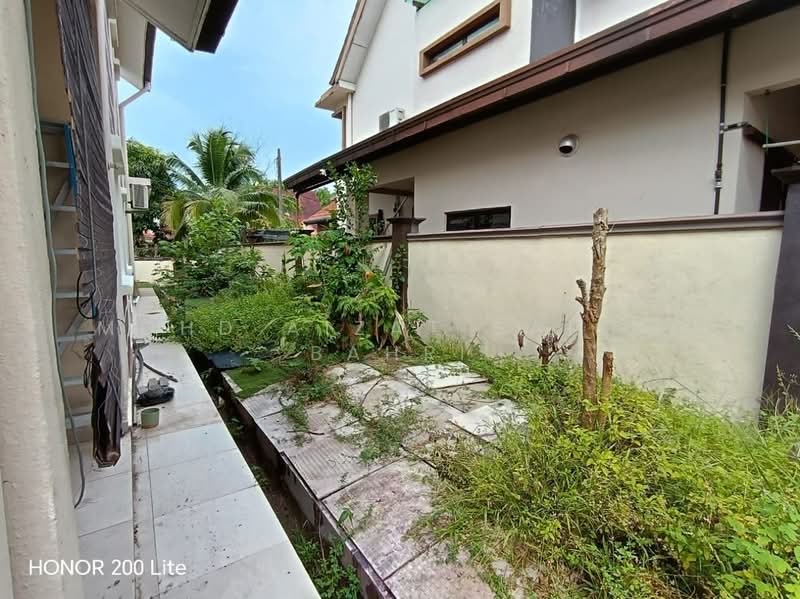 Bungalow for Sale in Nilai (Negeri Sembilan) - Mohd Aizat Saiful Bahri - Exterior - PropertyGuru.com.my