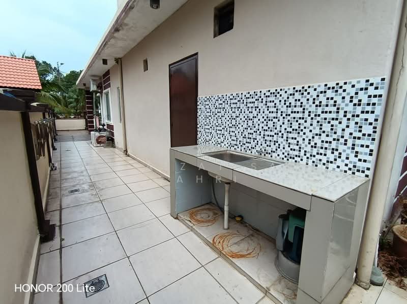 Bungalow for Sale in Nilai (Negeri Sembilan) - Mohd Aizat Saiful Bahri - Exterior - PropertyGuru.com.my