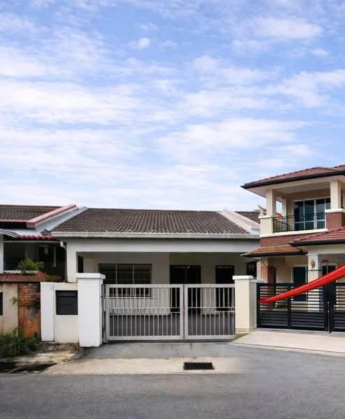 1-storey Terraced House for Sale in Bandar Jaya Putra (Johor Bahru) - Jack Ting - Exterior - PropertyGuru.com.my