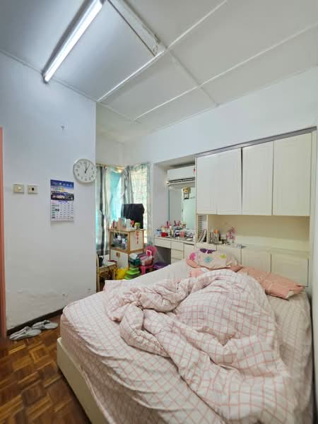 Kondominium untuk Dijual di Vista Perdana - Ong Yan - Bedroom - PropertyGuru.com.my