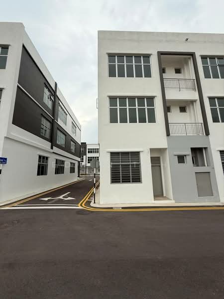 Kedai / Pejabat untuk Disewa di Gelang Patah (Johor) - Edwin Toh - Exterior - PropertyGuru.com.my