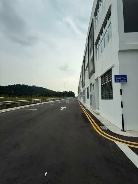 Kedai / Pejabat untuk Disewa di Gelang Patah (Johor) - Edwin Toh - Exterior - PropertyGuru.com.my