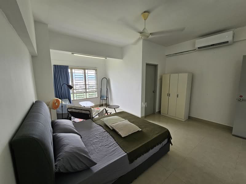 Condominium for Rent at Sea View Tower - ST Lim - Bedroom - PropertyGuru.com.my