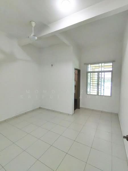 Semi-Detached House for Sale in Taman Desa Salak Pekerti (Sepang) - Mohd Aizat Saiful Bahri - Interior - PropertyGuru.com.my