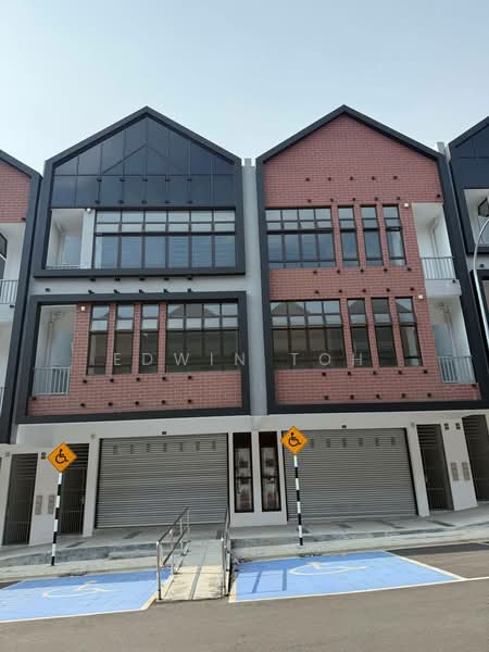 Shop / Office for Rent in Taman Sutera Utama (Skudai) - Edwin Toh - Exterior - PropertyGuru.com.my