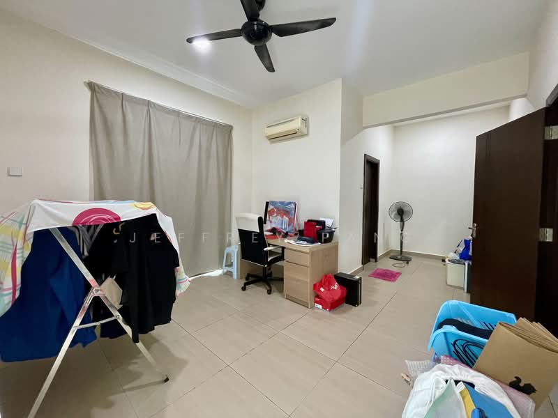 Semi-Detached House for Sale in Taman Sinar Mahkota (Cheras) - Jeffrey Pang - Study - PropertyGuru.com.my