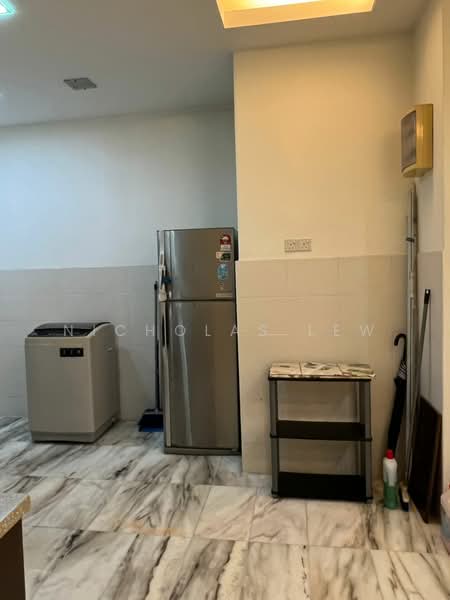 Townhouse for Rent in Seri Kembangan (Selangor) - Nicholas Lew - Kitchen - PropertyGuru.com.my
