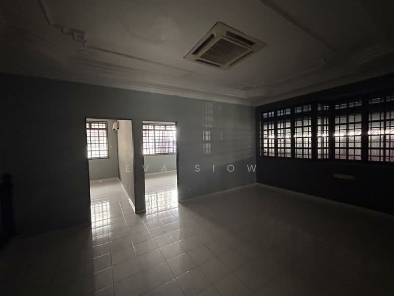 Commercial Land for Rent in Taman Pelangi (Johor Bahru) - Eva Siow - Interior - PropertyGuru.com.my