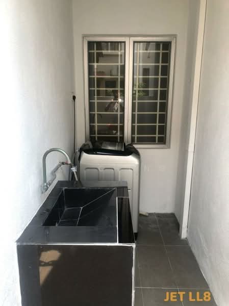 Rumah Teres 2 Tingkat untuk Disewa di Bukit Raja (Selangor) - KH Chong - Interior - PropertyGuru.com.my