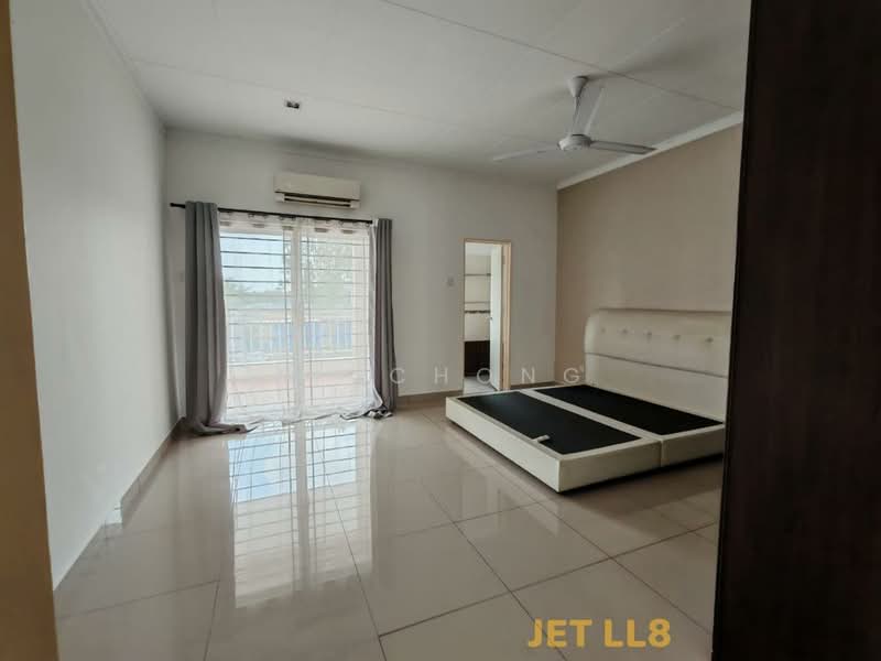Rumah Teres 2 Tingkat untuk Disewa di Bukit Raja (Selangor) - KH Chong - Bedroom - PropertyGuru.com.my