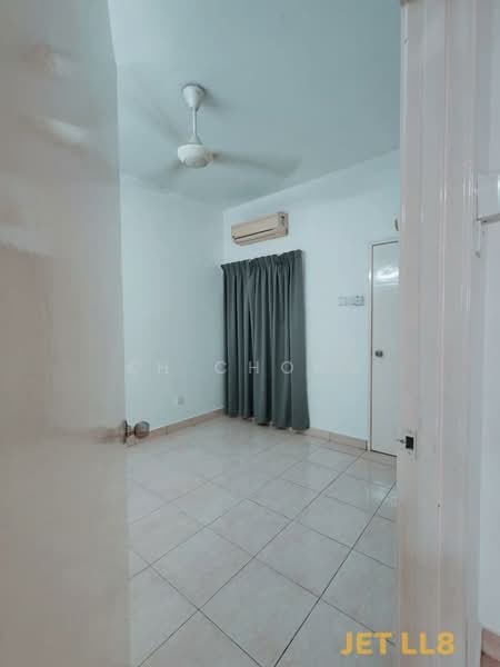 Rumah Teres 2 Tingkat untuk Disewa di Bukit Raja (Selangor) - KH Chong - Interior - PropertyGuru.com.my