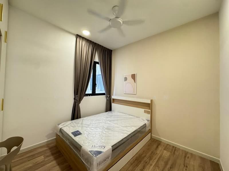 Servis Apartment untuk Disewa di Sunway Belfield - Khew Zi Xian - Bedroom - PropertyGuru.com.my
