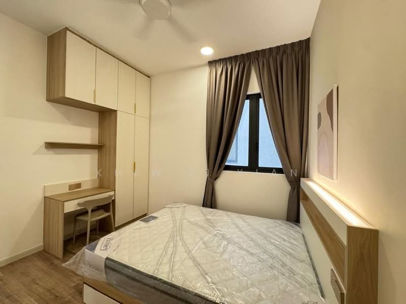 Servis Apartment untuk Disewa di Sunway Belfield - Khew Zi Xian - Bedroom - PropertyGuru.com.my