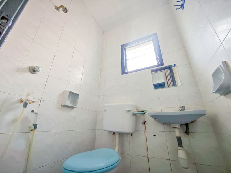 Rumah Teres 2 Tingkat untuk Dijual di Bandar Bukit Puchong (Puchong) - Zainul Rashid - Bathroom - PropertyGuru.com.my