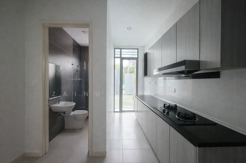 Rumah Teres 2 Tingkat untuk Dijual di Setia Eco Glades (Cyberjaya) - Zainul Rashid - Kitchen - PropertyGuru.com.my
