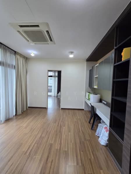 Cluster House for Sale in Setia Eco Cascadia (Tebrau) - Roselynn Chai - Study - PropertyGuru.com.my