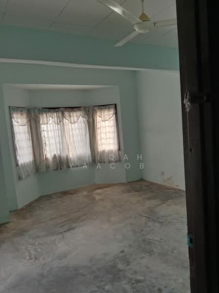 2-storey Terraced House for Sale in Seksyen 7 (Shah Alam) - Atiqah Yaacob - Interior - PropertyGuru.com.my