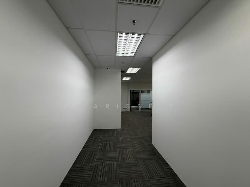 Office for Sale in KL City Centre (Kuala Lumpur) - Clarisse T - Corridor - PropertyGuru.com.my