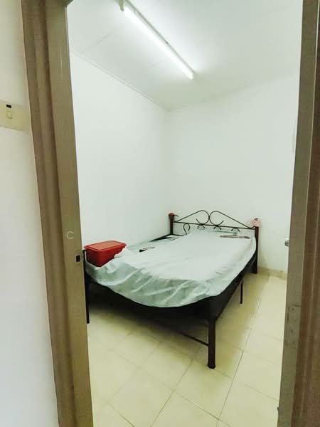 Apartment for Sale at Bayu Puteri 3 - Chris Chin - Bedroom - PropertyGuru.com.my