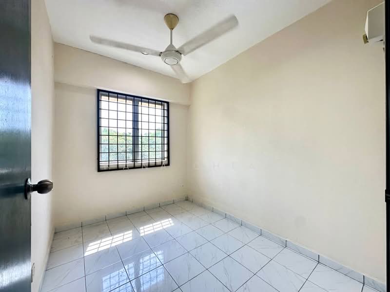 Apartment for Sale at Taman Putra Perdana - Nana Cheah - Interior - PropertyGuru.com.my