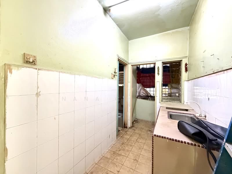 Pangsapuri untuk Dijual di Seri Pulai - Nana Cheah - Kitchen - PropertyGuru.com.my