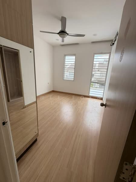 Rumah Teres untuk Disewa di Taman Dato Demang (Seri Kembangan) - Kwee Foen Choo - PropertyGuru.com.my