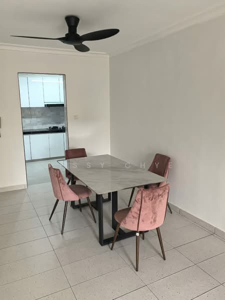 Kondominium untuk Disewa di Mont Kiara Palma - Jessy Chye - Dining Room - PropertyGuru.com.my