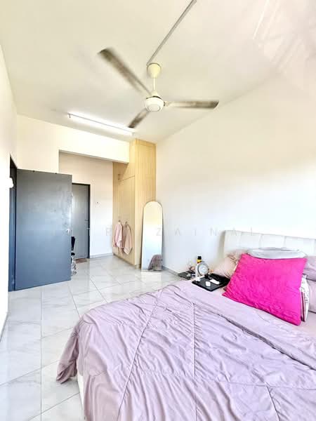 Apartment for Sale at Vesta View - Fitri Zainal - Bedroom - PropertyGuru.com.my
