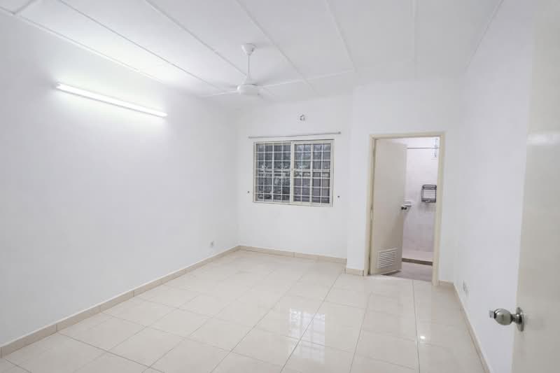 Rumah Teres 2 Tingkat untuk Dijual di Presint 8 (Putrajaya) - Hakim Ali - PropertyGuru.com.my