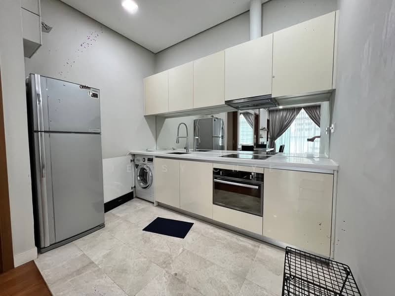 Servis Apartment untuk Disewa di Vipod Residence - Jessy Chye - Kitchen - PropertyGuru.com.my