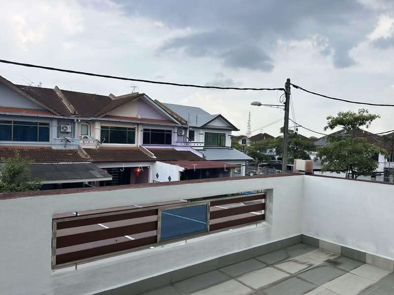 2-storey Terraced House for Sale in Taman Mount Austin (Tebrau) - Janet Lee - Exterior - PropertyGuru.com.my
