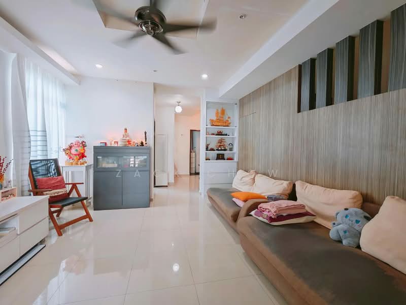 2-storey Terraced House for Sale in Taman Setia Indah (Tebrau) - Zack Chow - Living Room - PropertyGuru.com.my