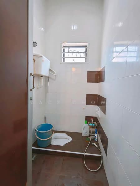 2-storey Terraced House for Sale in Taman Setia Indah (Tebrau) - Zack Chow - Bathroom - PropertyGuru.com.my