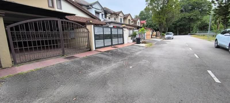 2-storey Terraced House for Sale in Usj 23 (Subang Jaya) - Allen . - Exterior - PropertyGuru.com.my