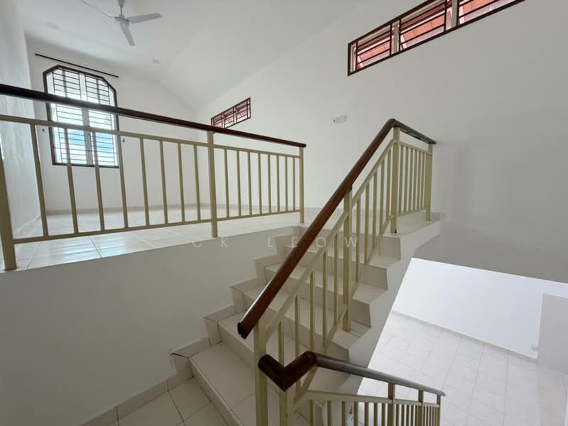 1.5-storey Terraced House for Sale in Taman Pelangi Indah (Ulu Tiram) - Ck Leow - Interior - PropertyGuru.com.my