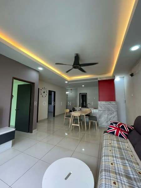 Servis Apartment untuk Dijual di Palazio - Robin Lim - Living Room - PropertyGuru.com.my