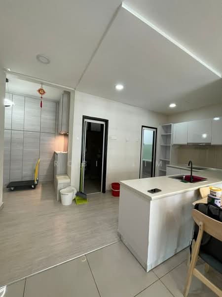 Servis Apartment untuk Dijual di Palazio - Robin Lim - Kitchen - PropertyGuru.com.my