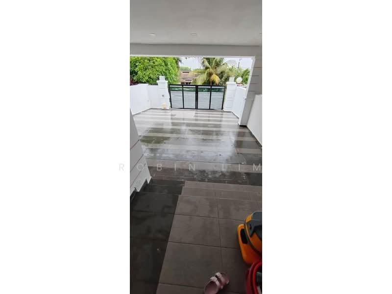 2-storey Terraced House for Sale in Taman Johor Jaya (Johor Bahru) - Robin Lim - Exterior - PropertyGuru.com.my
