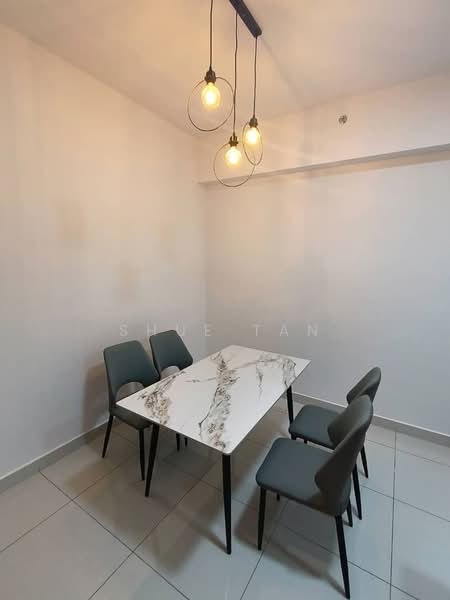 Service Residence for Rent at Imperial / Cornell Suites @ EduSentral - Shue Tan - Dining Room - PropertyGuru.com.my