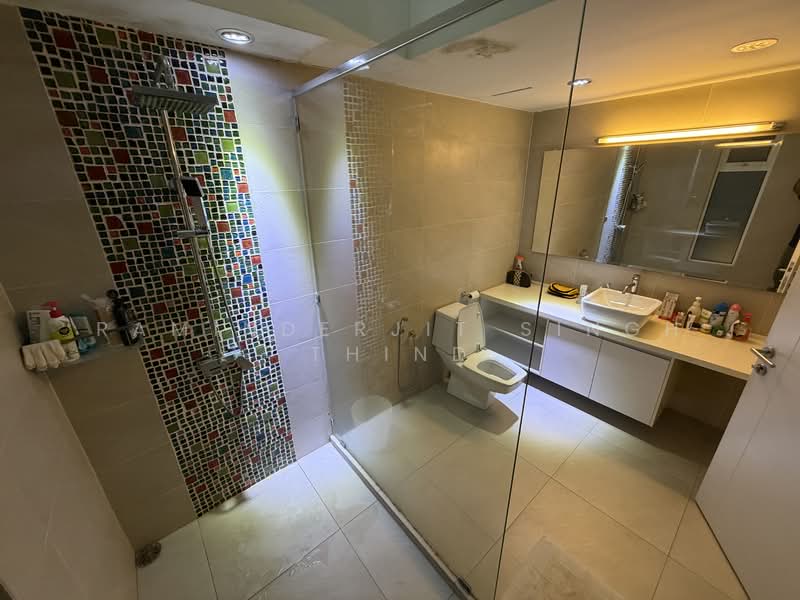Rumah Bandar untuk Dijual di Bangsar (Kuala Lumpur) - Raminderjit Singh Thind Singh Thind - Bathroom - PropertyGuru.com.my