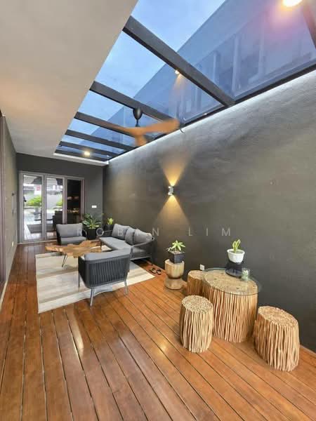 Cluster House for Sale in Taman Gaya (Ulu Tiram) - Robin Lim - Exterior - PropertyGuru.com.my