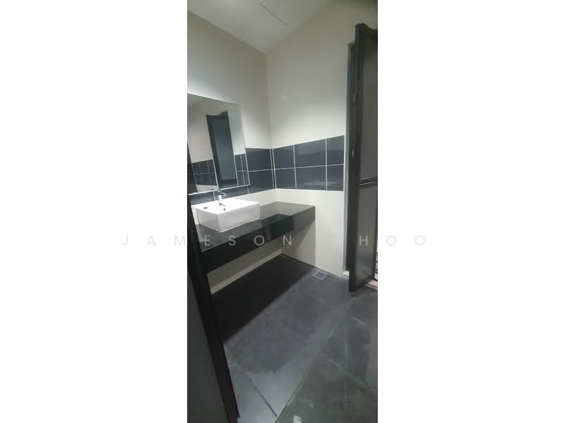 Servis Apartment untuk Dijual di D'Inspire Residence (Inspira Bestari) - Jameson Choo - Bathroom - PropertyGuru.com.my