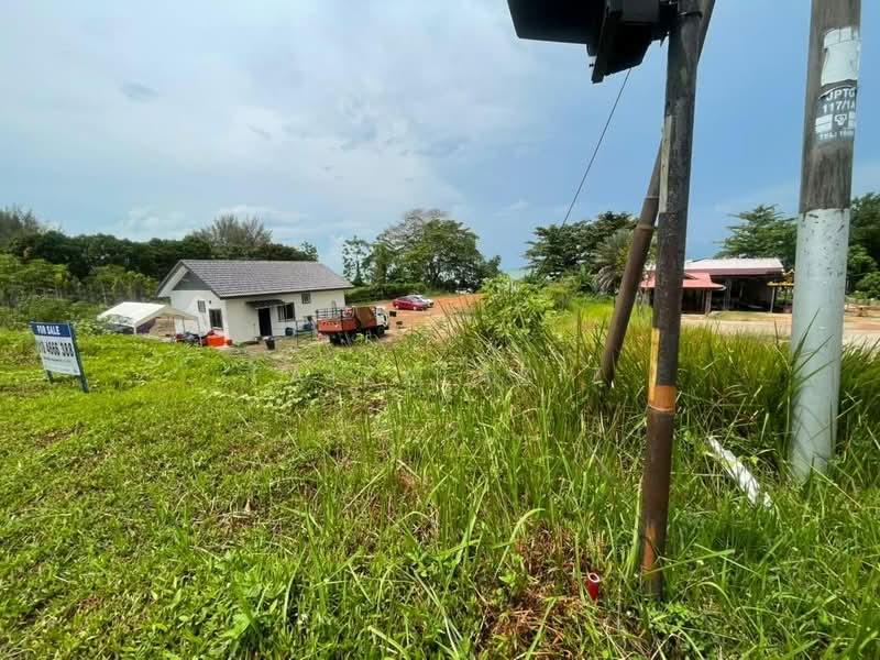 Agricultural Land for Sale in Kampung Telok Gong (Kuala Sungai Baru) - Faiza Aziz - Exterior - PropertyGuru.com.my