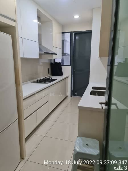 Condominium for Sale at Verdana @ North Kiara - Rosemary Lee - Kitchen - PropertyGuru.com.my