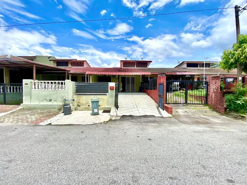 1-storey Terraced House for Sale in Cheras (Kuala Lumpur) - Ahmad Fadlee - PropertyGuru.com.my