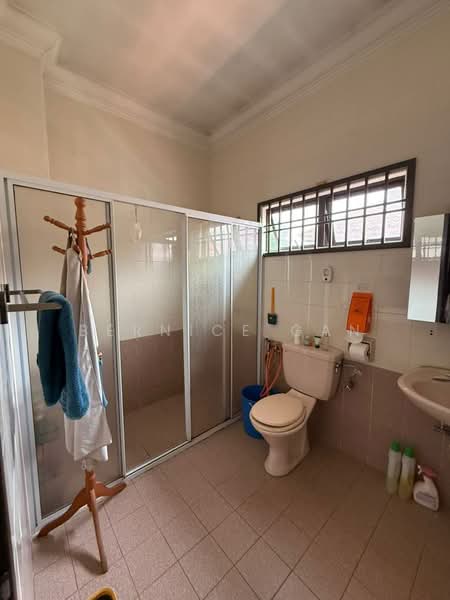 2-storey Terraced House for Sale in Taman Pelangi Indah (Ulu Tiram) - Bernice Gan - Bathroom - PropertyGuru.com.my