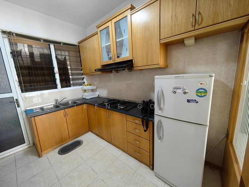 Condominium for Rent at Gurney Park Condominium - Irene Goh - Kitchen - PropertyGuru.com.my