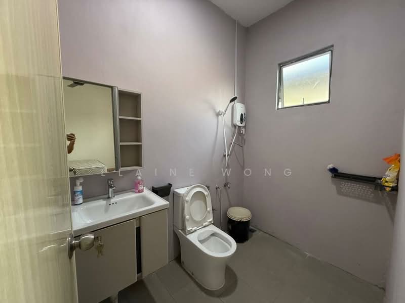 Semi-Detached House for Rent in Kota Kinabalu (Sabah) - Elaine Wong - Bathroom - PropertyGuru.com.my